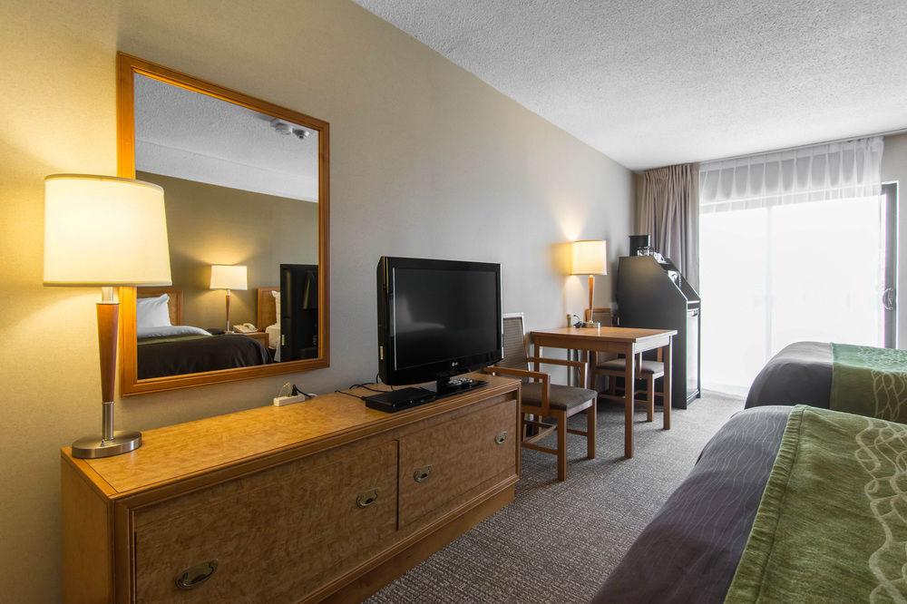 Comfort Inn Dartmouth Buitenkant foto