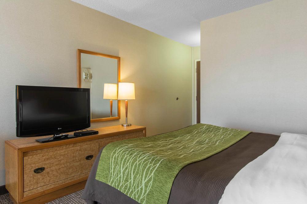 Comfort Inn Dartmouth Buitenkant foto