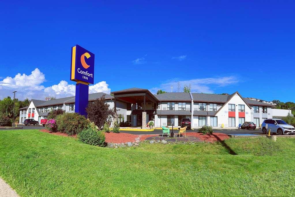 Comfort Inn Dartmouth Buitenkant foto
