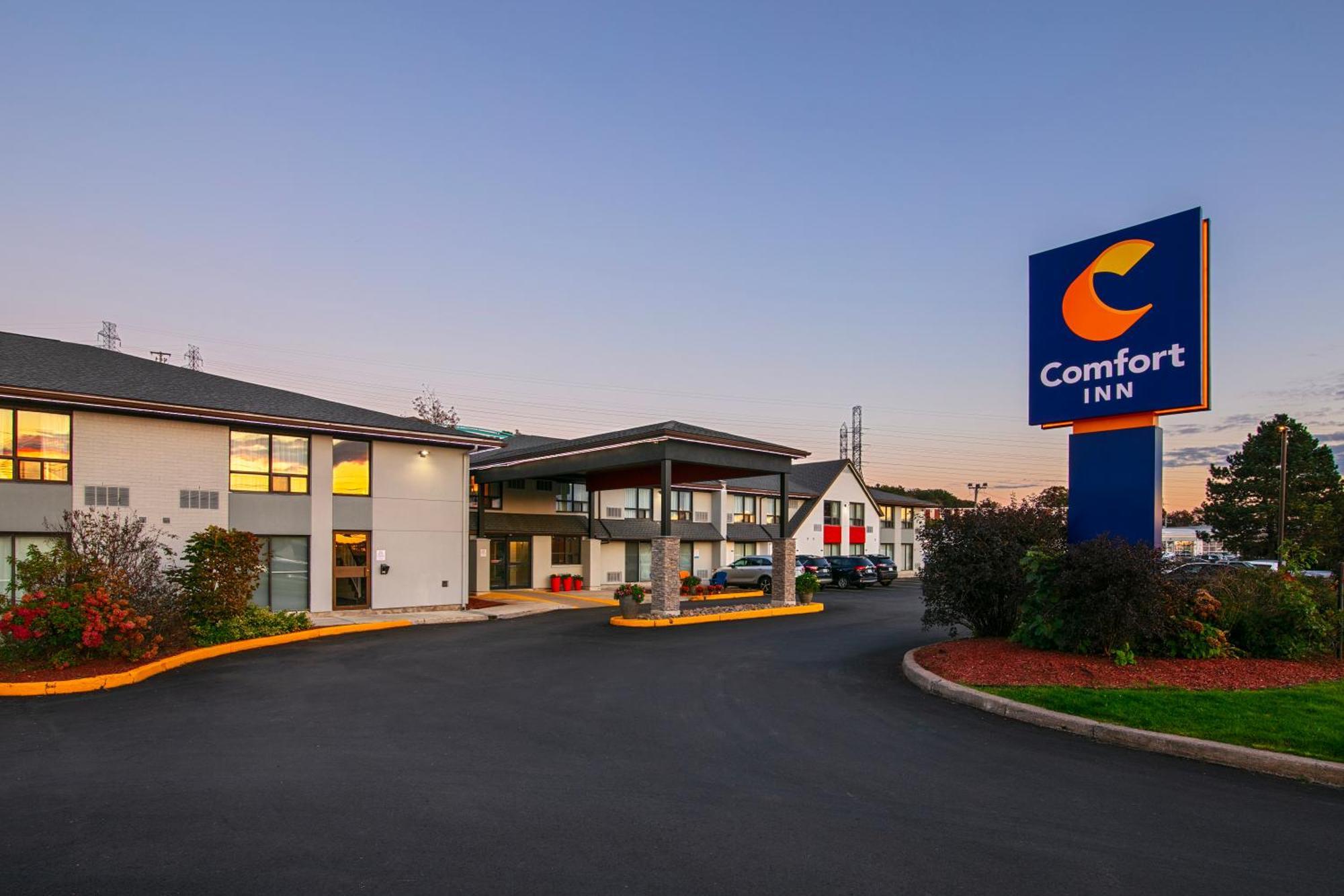 Comfort Inn Dartmouth Buitenkant foto
