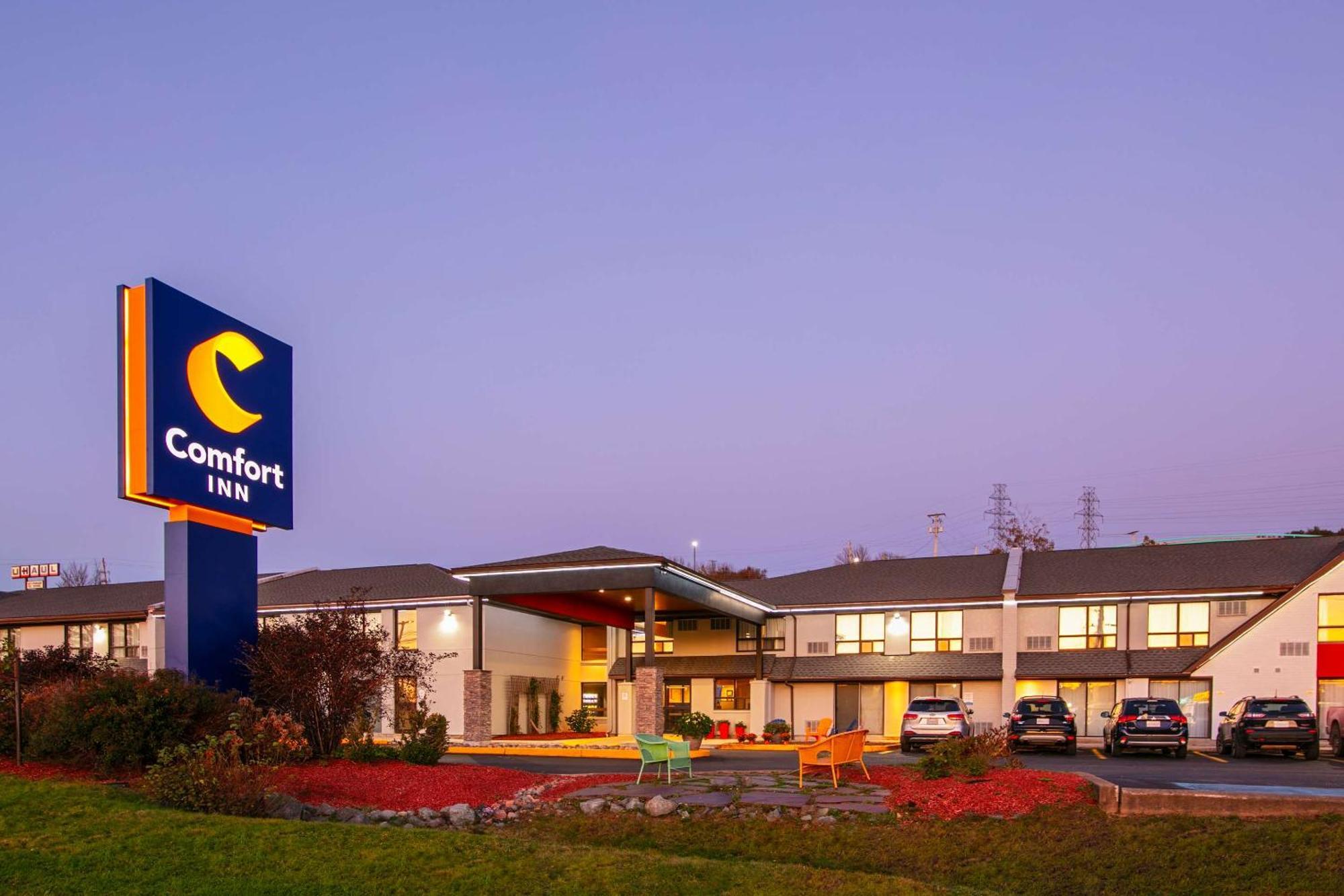 Comfort Inn Dartmouth Buitenkant foto